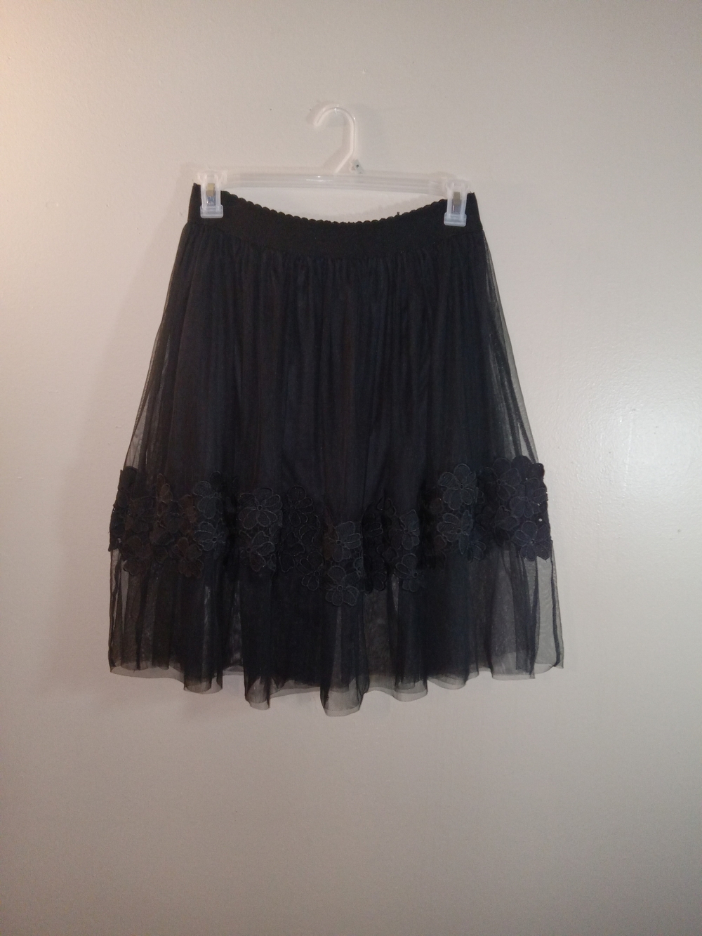 dina be Black Tulle Skirt with Floral Lace Band
